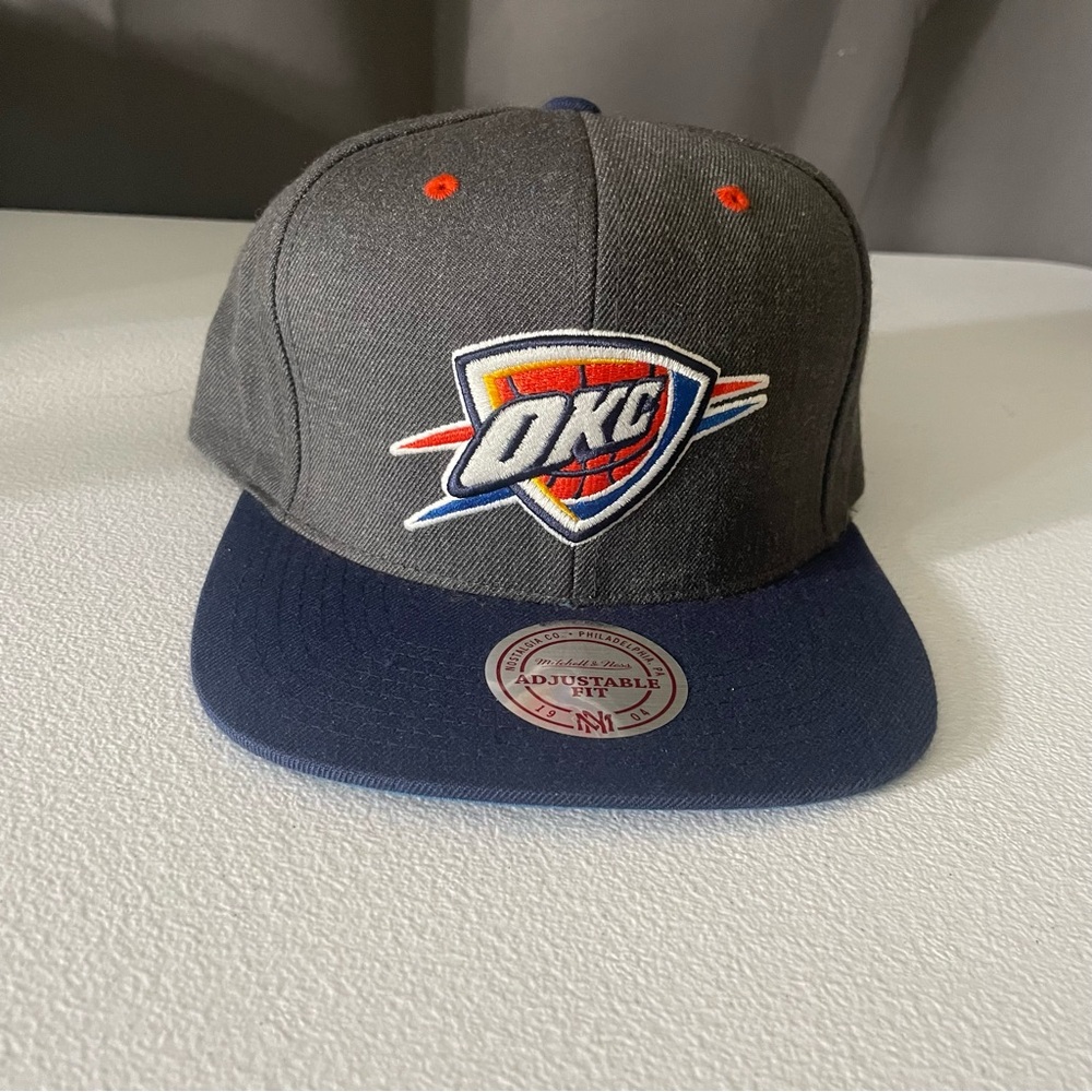 Oklahoma City Thunder Mitchell & Ness Gray and Blue Snapback Hat
